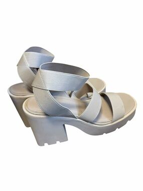 Madden Girl Cream Chunky Platform Heel Sandals Size 9 Minimalist Y2K